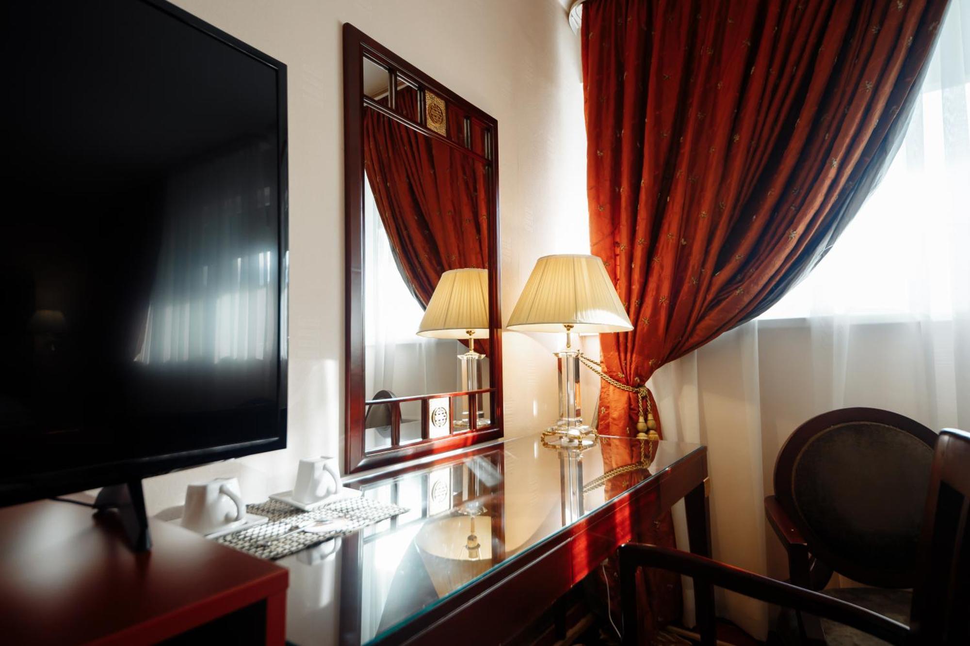 Hotel Royal Florence Кишинёв Экстерьер фото