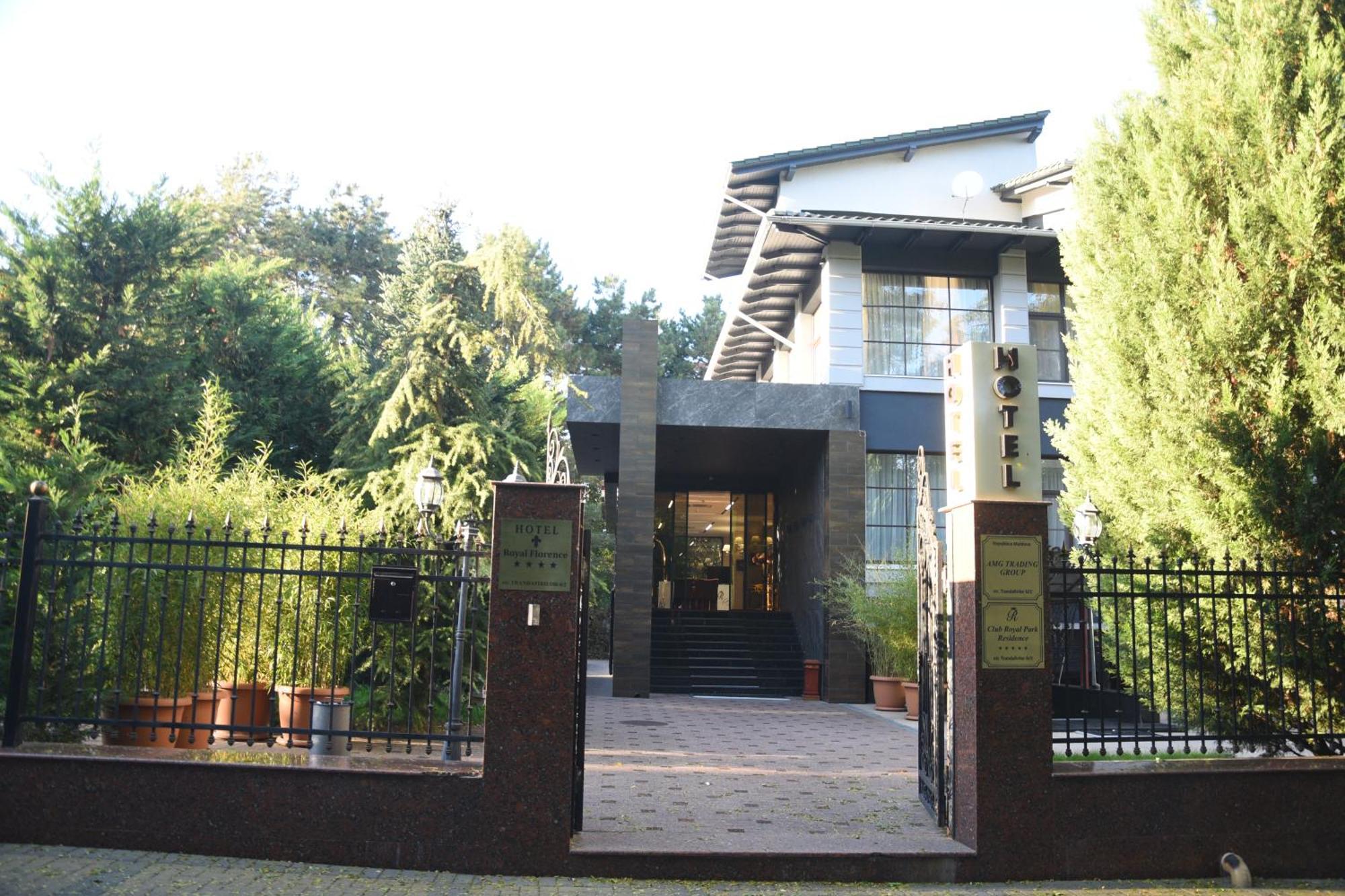 Hotel Royal Florence Кишинёв Экстерьер фото